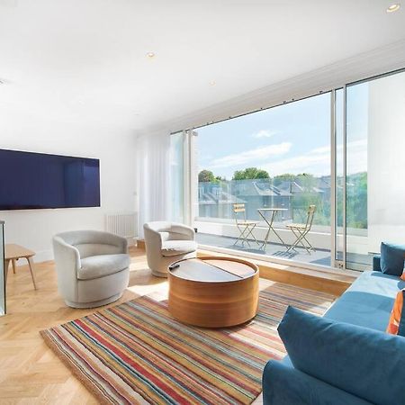 Stunning Two Bed Apartment Rh8 London Kültér fotó