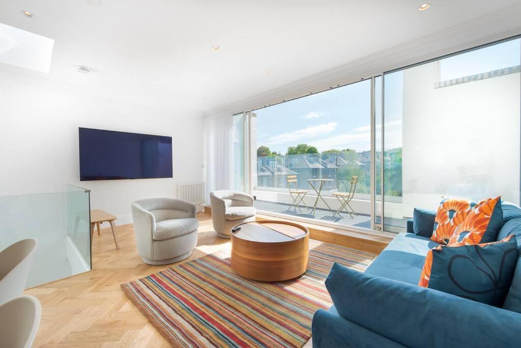 Stunning Two Bed Apartment Rh8 London Kültér fotó
