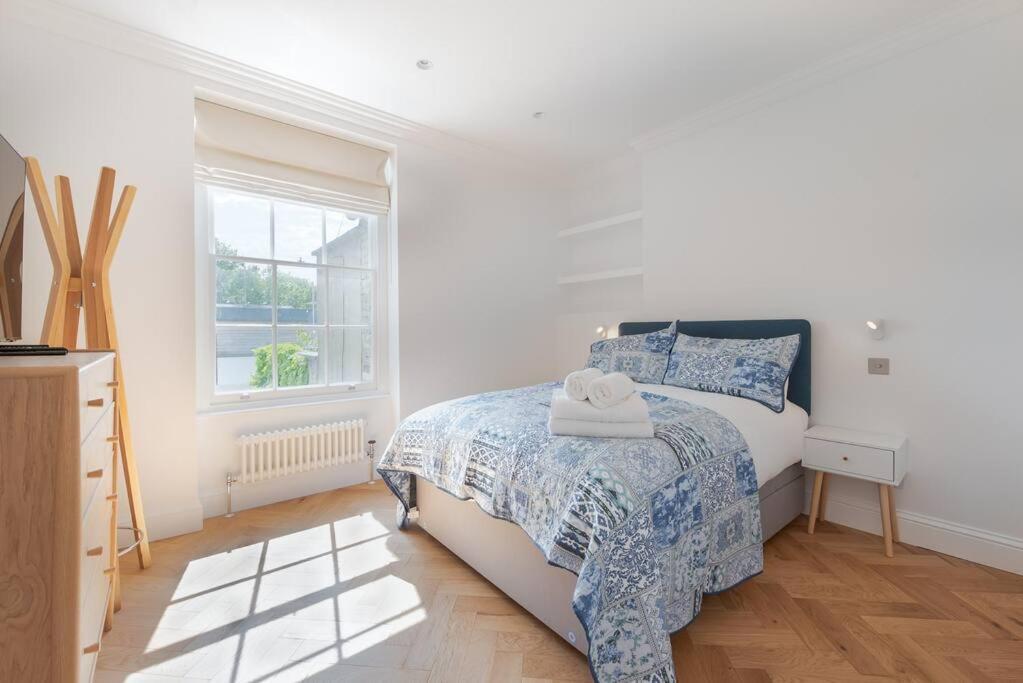 Stunning Two Bed Apartment Rh8 London Kültér fotó